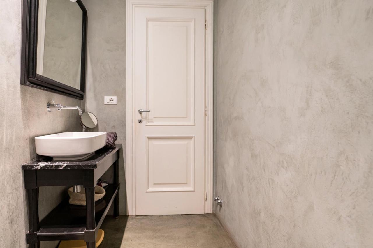Boutique Apartment With Private Rooms And Garden Oasis فلورنس المظهر الخارجي الصورة